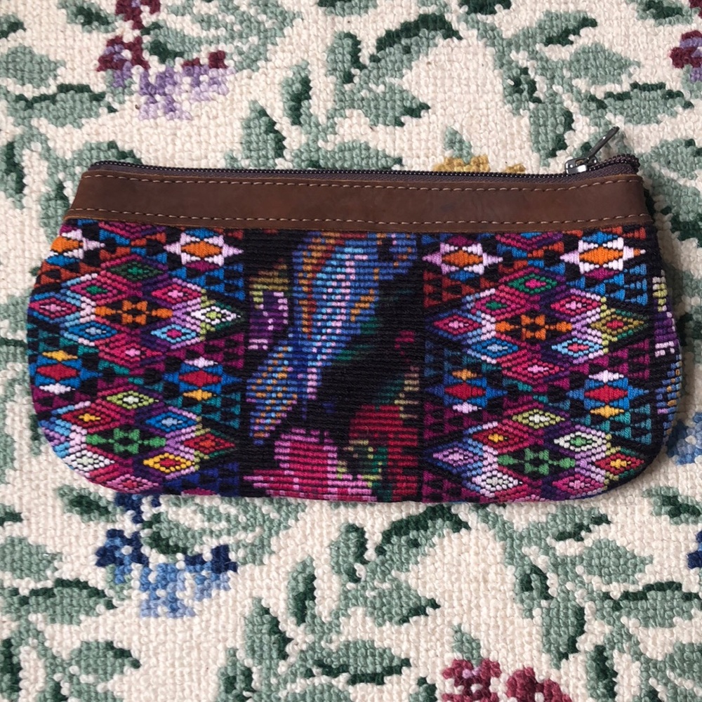 Nena and Co clutch